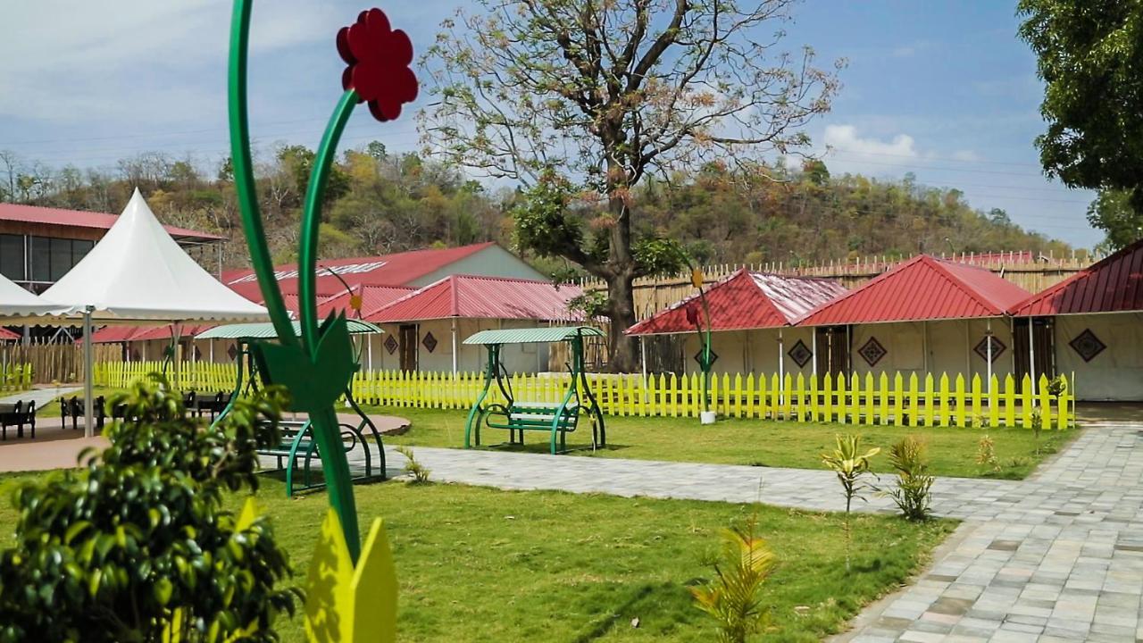 Praveg Tent City Narmada, Statue Of Unity Kevadia Buitenkant foto