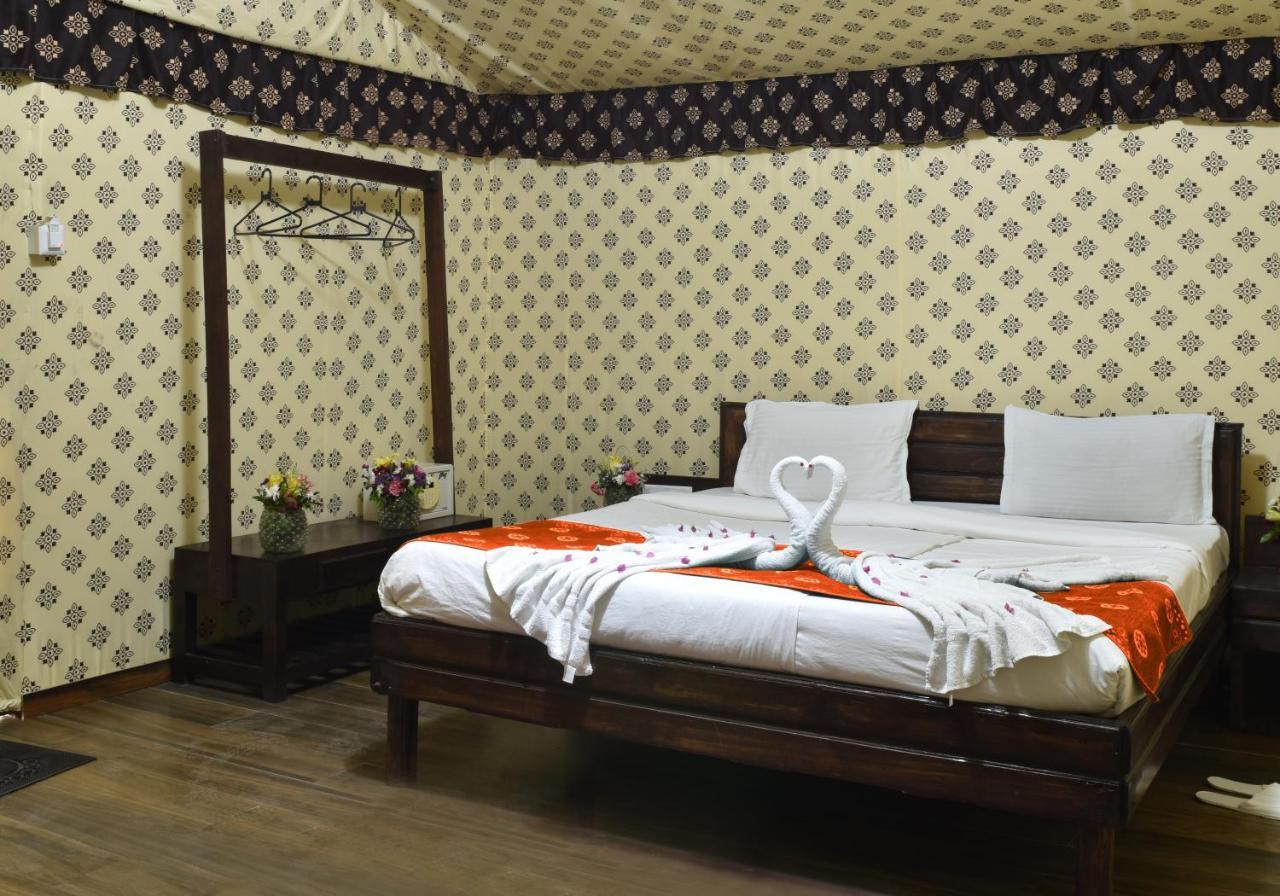 Praveg Tent City Narmada, Statue Of Unity Kevadia Buitenkant foto