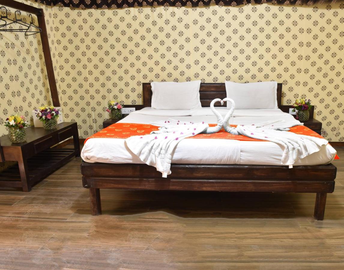 Praveg Tent City Narmada, Statue Of Unity Kevadia Buitenkant foto