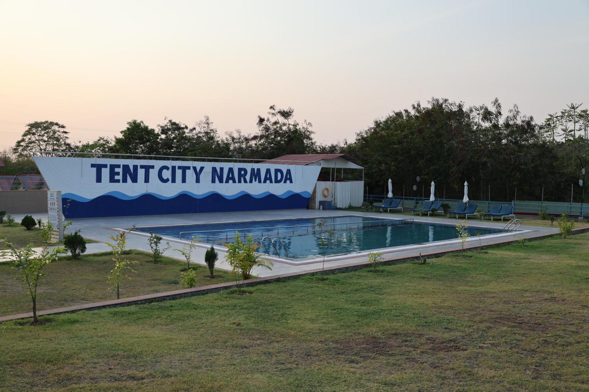 Praveg Tent City Narmada, Statue Of Unity Kevadia Buitenkant foto